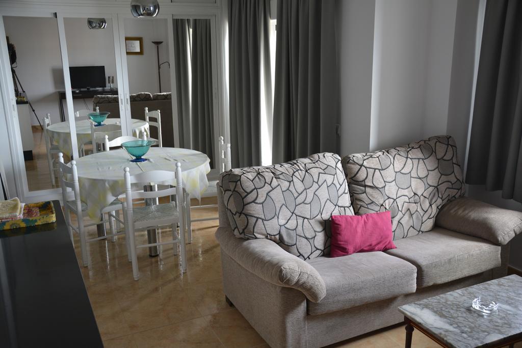 Apartamentos Mediterraneo มาร์เบยา ภายนอก รูปภาพ